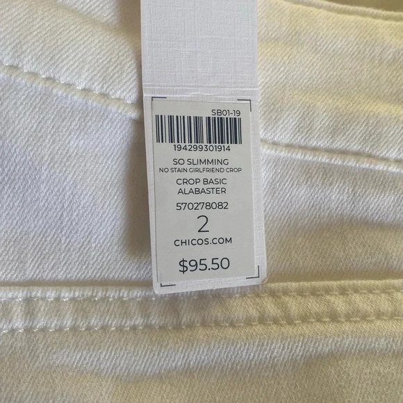 Chico’s So Slimming No Stain Girlfriend Cropped Jeans Alabaster White Sz 12 NEW - Picture 9 of 9